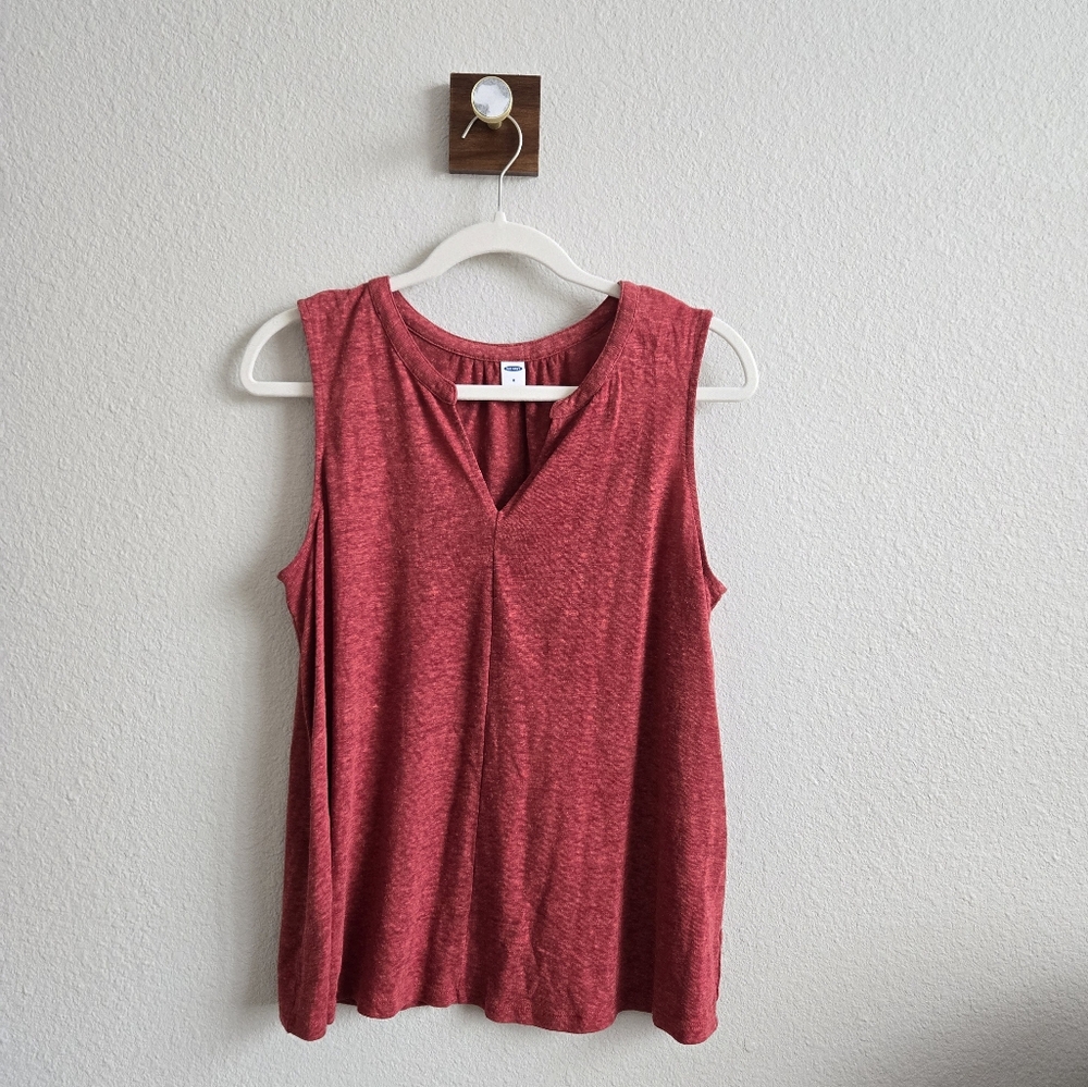 Old Navy V-neck tank
